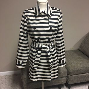 Fantastic “Zebra” Stripe Banana Republic Rain Coat
